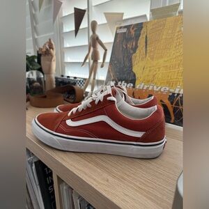 Vans old skool shoes